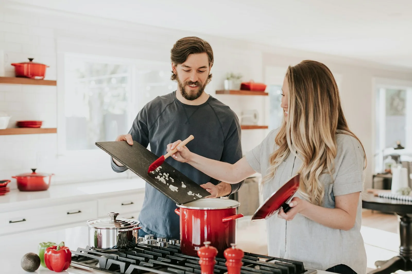 Modular kitchen in Pune: complete checklist before you sign (2025–2026)